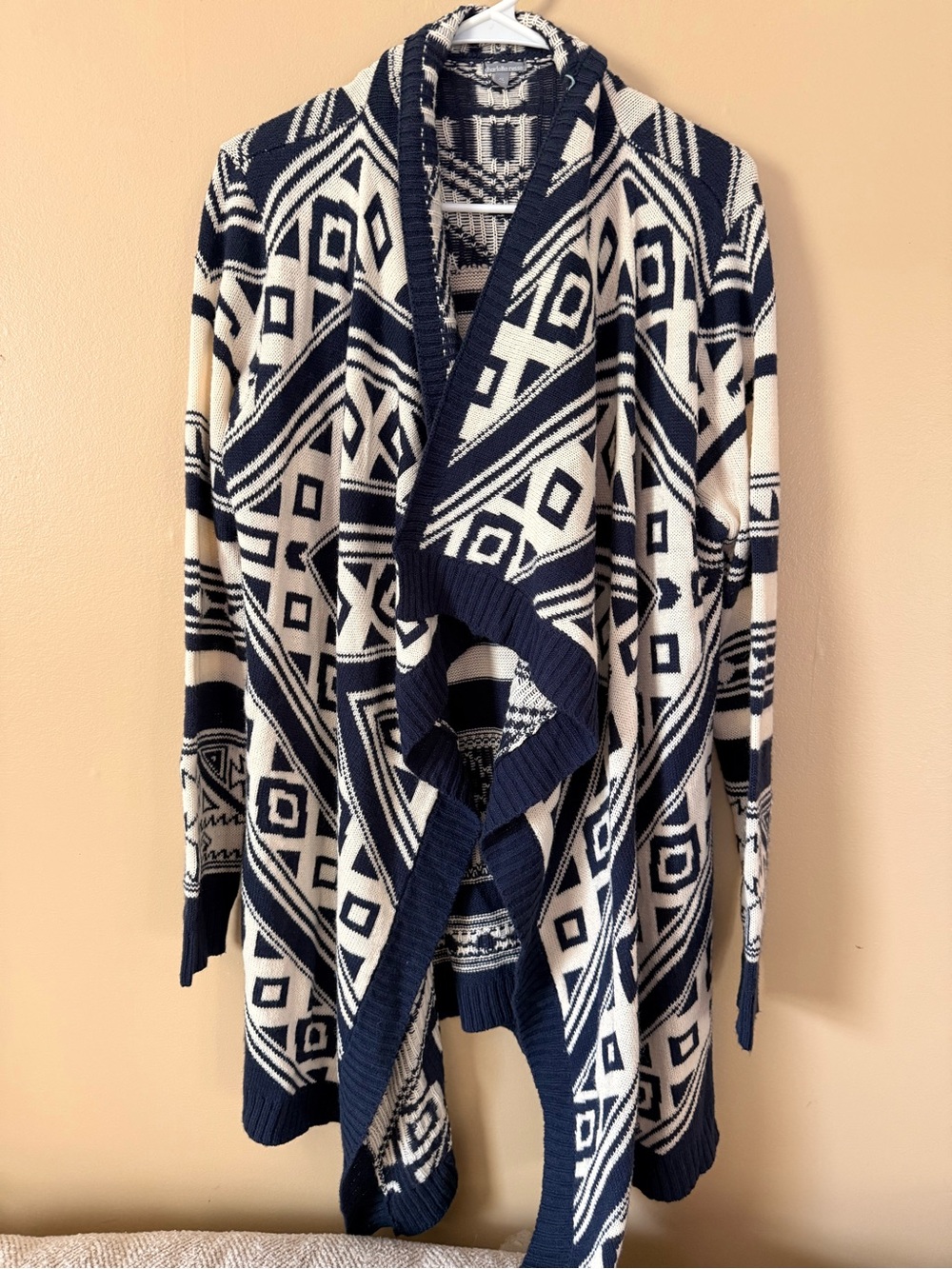 Charlotte Russe XL Navy Cream Aztec Geometric Boho Open Front Cardigan Sweater